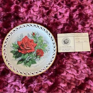 1988 The Hamilton Collection American Rose Garden ‘American Spirit’